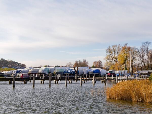Winterruhe am Hafen von Dierhagen