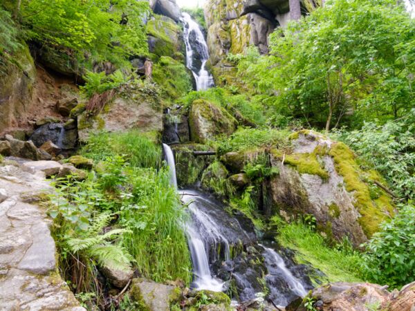 Blumenthaler Wasserfall im Erzgebirge